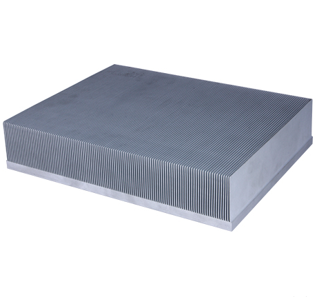 铲齿散热器 最小间距是多少？是怎么定的？