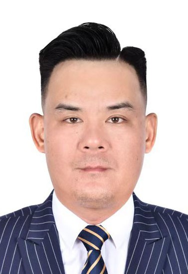 副总经理&营销中心总监：吴神飞